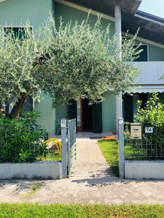 Апартаменты La Casa Sul Parco Валеджо-суль-Минчо Экстерьер фото